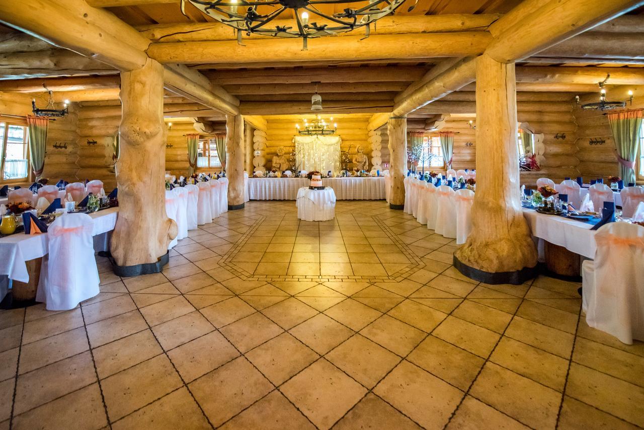 Hotel Grun Mosty u Jablunkova Ngoại thất bức ảnh
